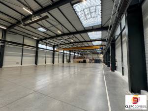 Location - Local d'activité 3240m² - Saint-Étienne-du-rouvray