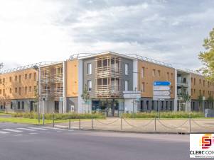 Location - Local commercial 173m² - Val-de-reuil