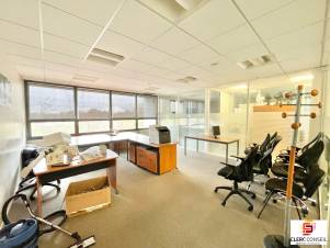 Location - Bureaux 146m² - Isneauville