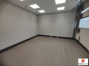 Location - Local d'activité 161m² - Saint-Étienne-du-rouvray