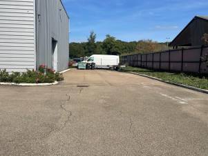 Location - Local d'activité 281m² - Saint-aubin-sur-gaillon