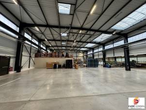 Vente - Local d'activité 3285m² - Saint-Étienne-du-rouvray
