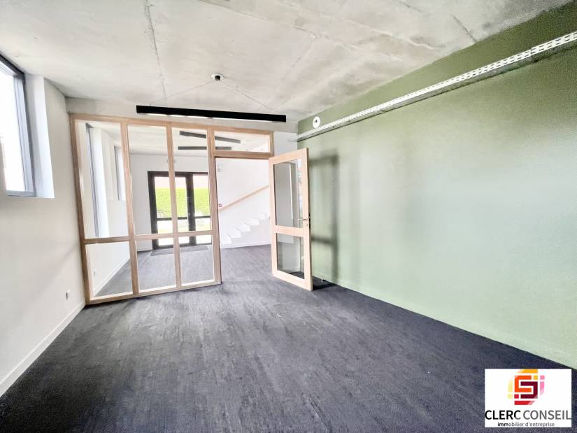 Location - Bureaux 97m² - Rouen nord 