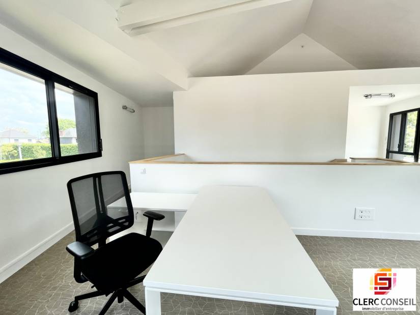 Location - Bureaux 97m² - Rouen nord 