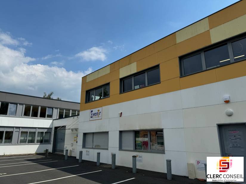 Location - Bureaux 322m² - Rouen nord 