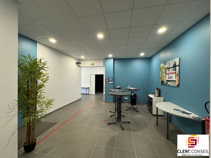 Location - Bureaux 322m² - Rouen nord 