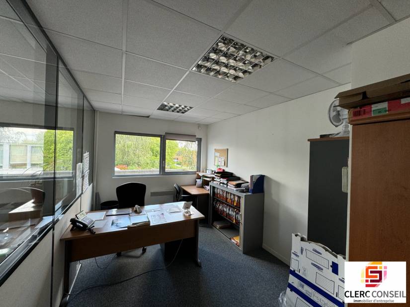 Location - Bureaux 322m² - Rouen nord 