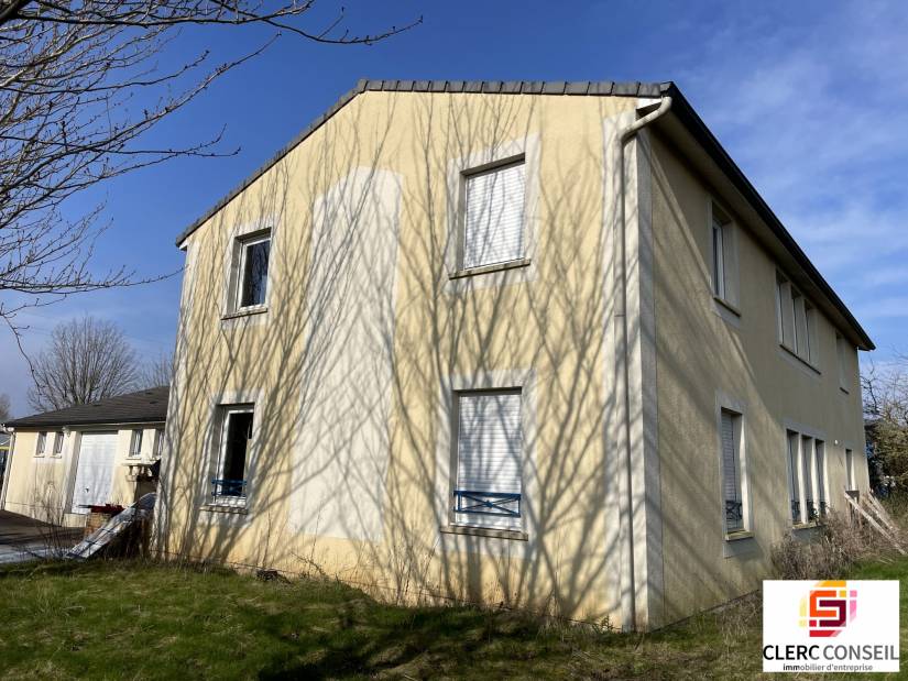 Vente - Local d'activité 380m² - Val de reuil 