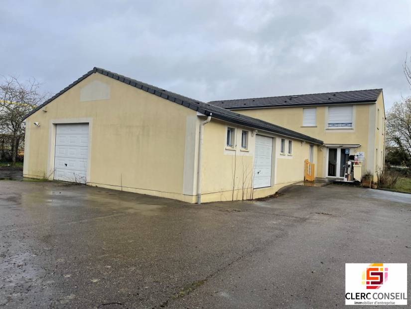 Vente - Local d'activité 380m² - Val de reuil 