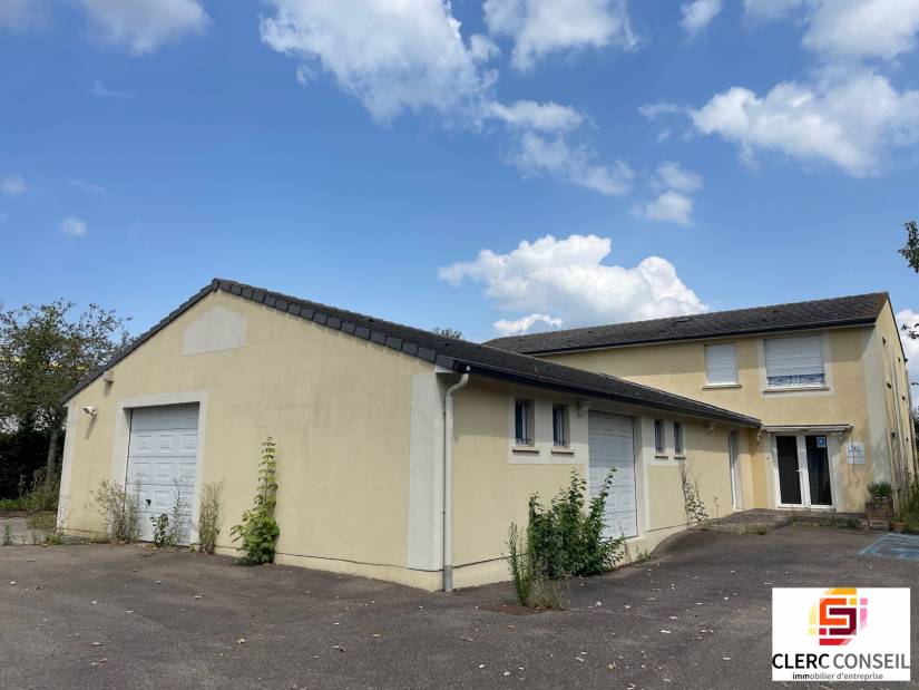 Vente - Local d'activité 380m² - Val de reuil 