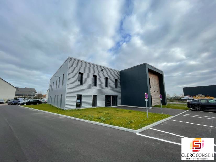 Location - Bureaux 263m² - Rouen est 