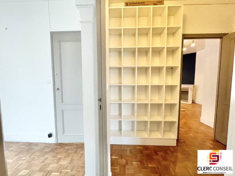 Location - Bureaux 80m² - Rouen droite 