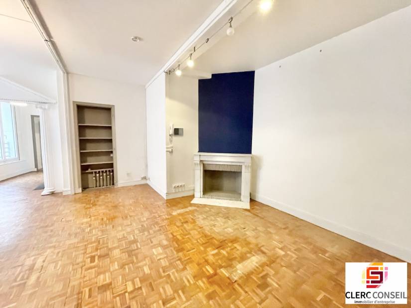 Location - Bureaux 80m² - Rouen droite 