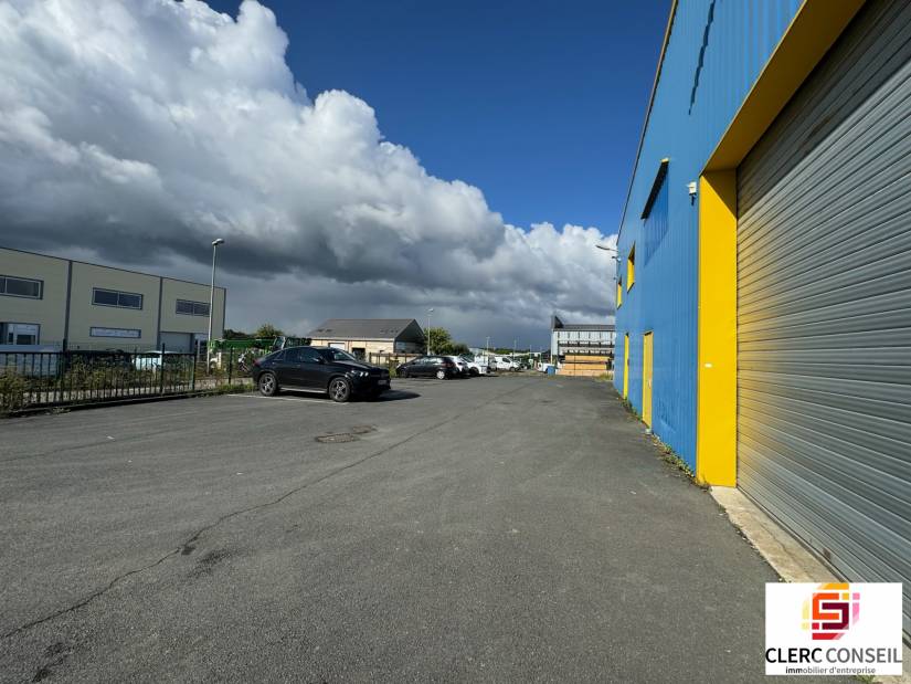 Location - Local d'activité 500m² - Saint-jacques-sur-darnétal