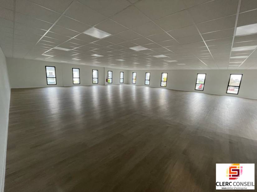 Location - Bureaux 129m² - Franqueville-saint-pierre