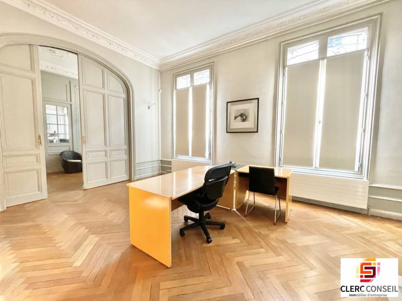 Location - Bureaux 132m² - Rouen