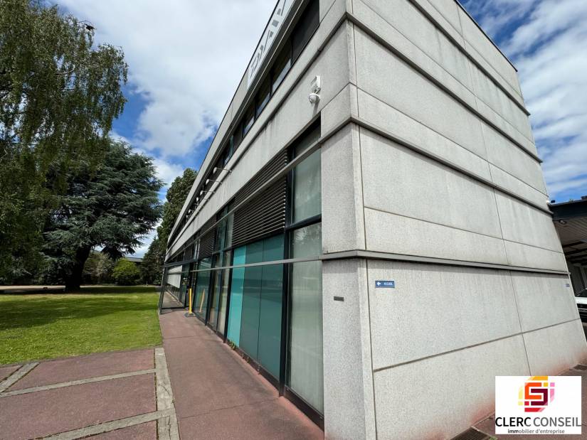 Location - Local d'activité 4200m² - Sotteville-lès-rouen