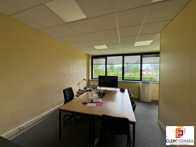 Location - Local d'activité 4200m² - Sotteville-lès-rouen