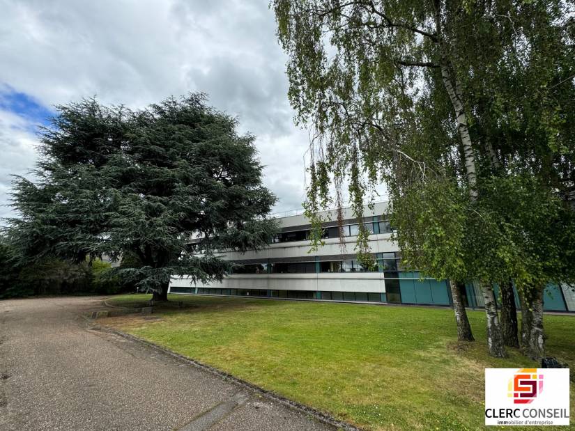 Location - Local d'activité 4200m² - Sotteville-lès-rouen