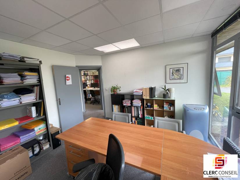 Location - Bureaux 64m² - Mont-saint-aignan