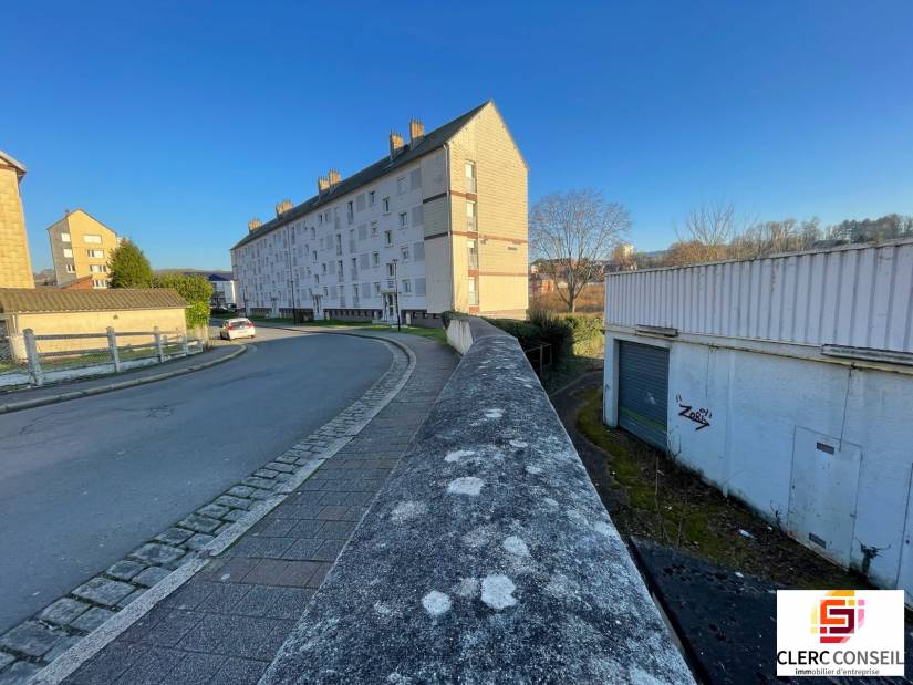 Location - Local d'activité 1001m² - Barentin