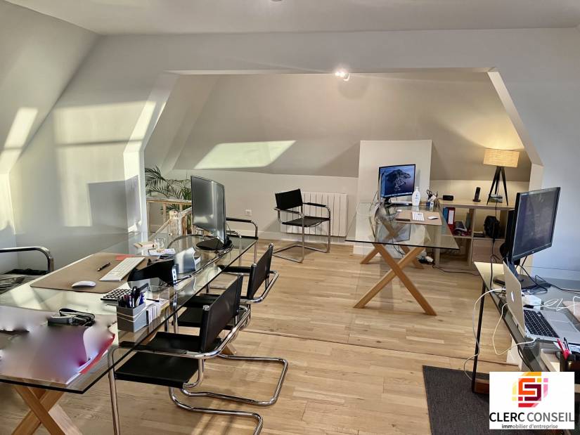 Location - Bureaux 103m² - Bois-guillaume