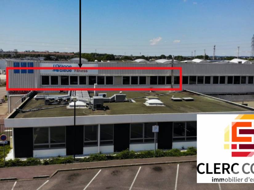 Location - Local d'activité 696m² - Sotteville-lès-rouen