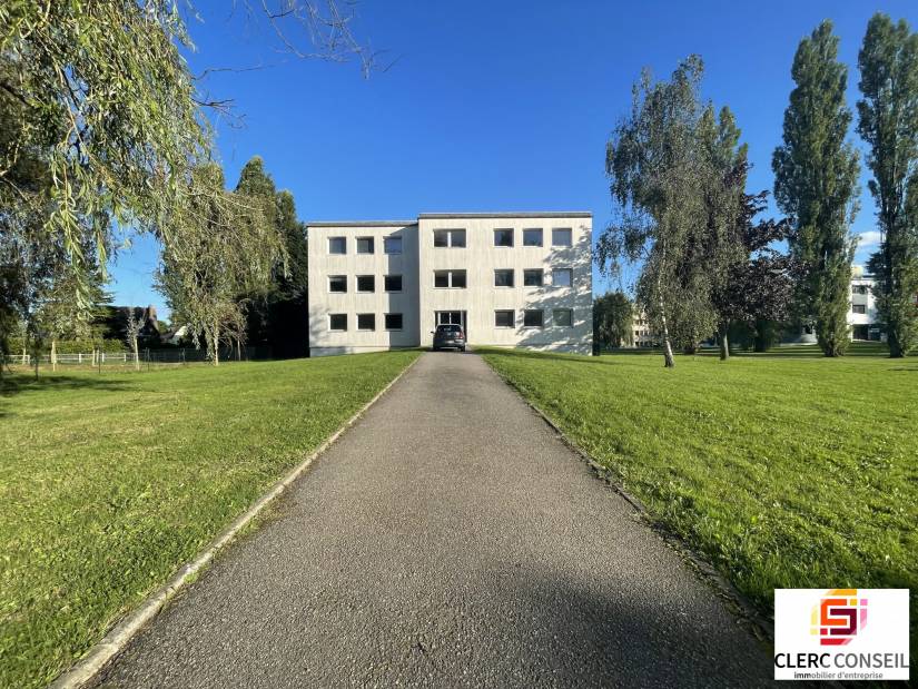 Location - Bureaux 88m² - Bihorel