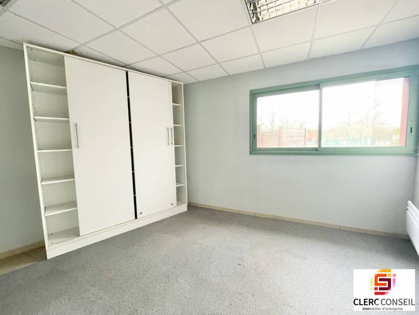 Location - Bureaux 153m² - Grand-couronne