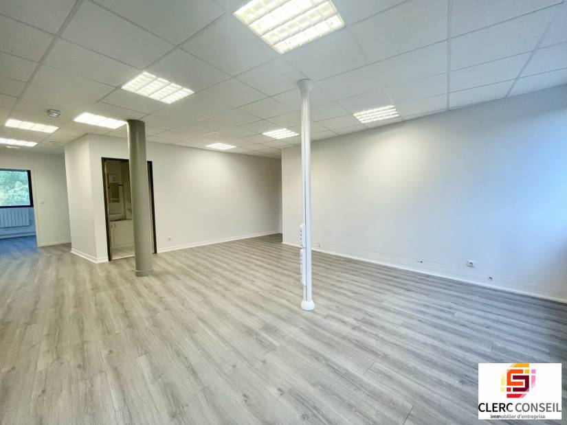 Location - Bureaux 100m² - Mont-saint-aignan