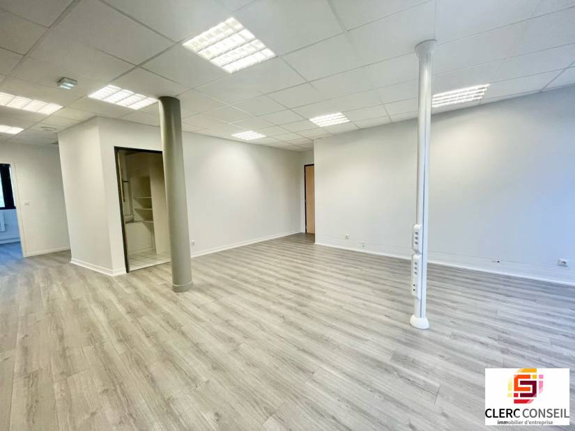 Location - Bureaux 100m² - Mont-saint-aignan