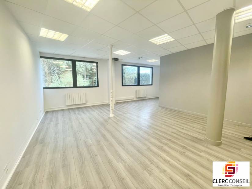 Location - Bureaux 100m² - Mont-saint-aignan