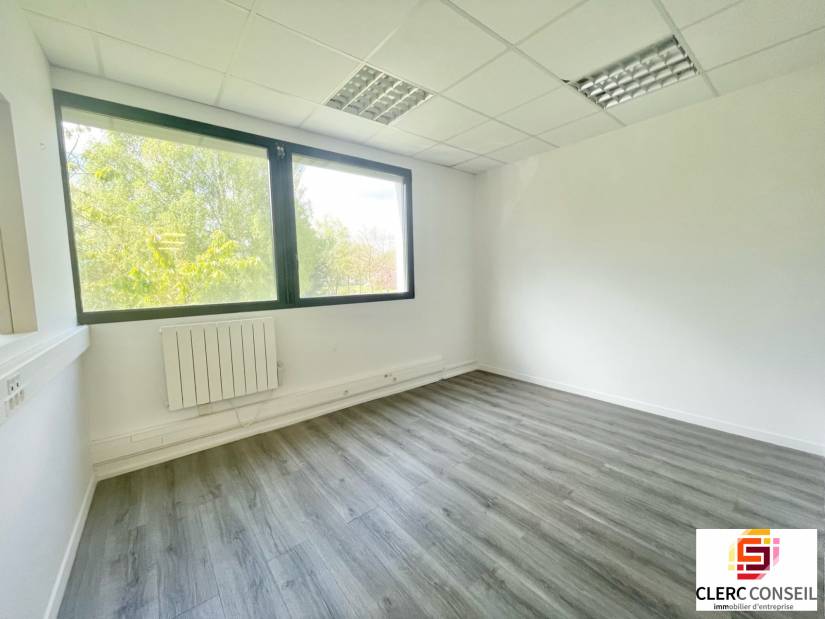 Location - Bureaux 100m² - Mont-saint-aignan