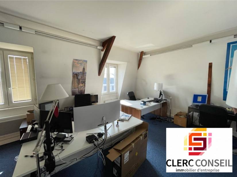 Location - Bureaux 278m² - Rouen