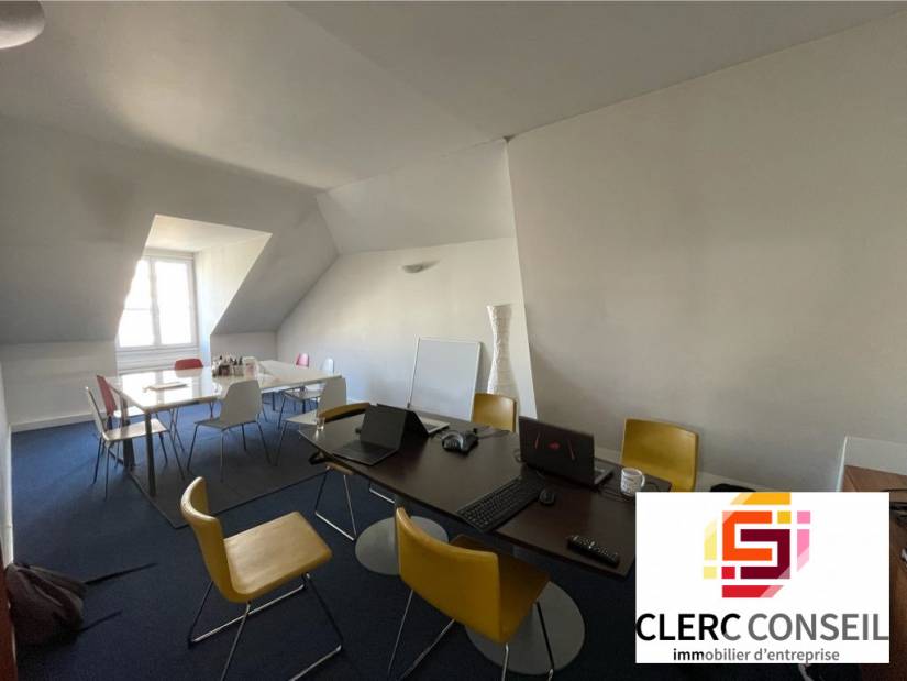 Location - Bureaux 278m² - Rouen