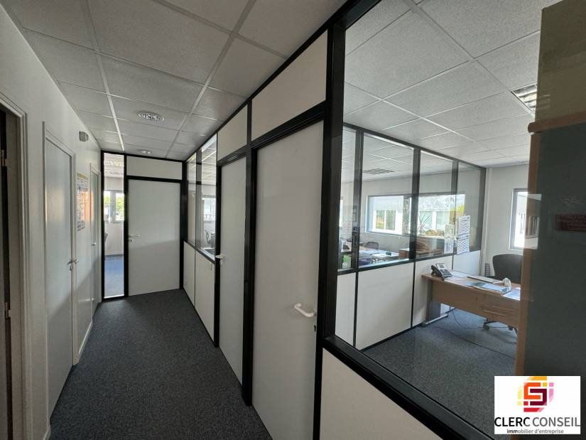 Location - Bureaux 322m² - Mont-saint-aignan