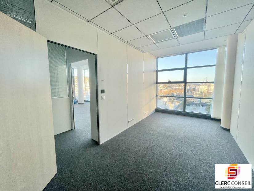 Location - Bureaux 192m² - Rouen