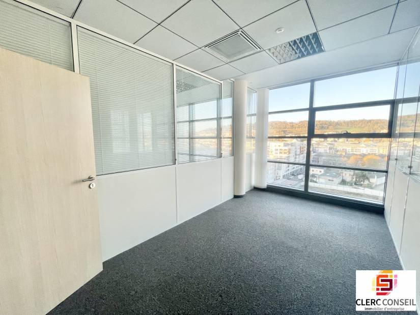 Location - Bureaux 192m² - Rouen