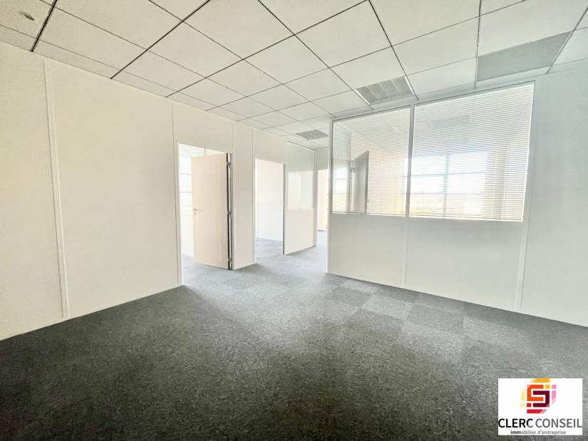 Location - Bureaux 192m² - Rouen