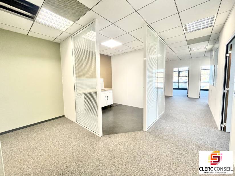 Location - Bureaux 192m² - Rouen