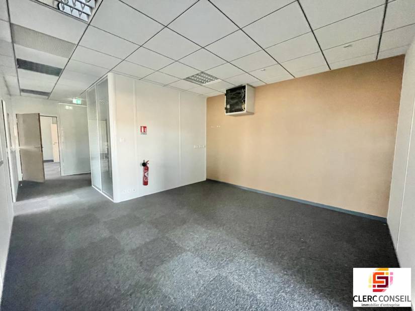 Location - Bureaux 192m² - Rouen