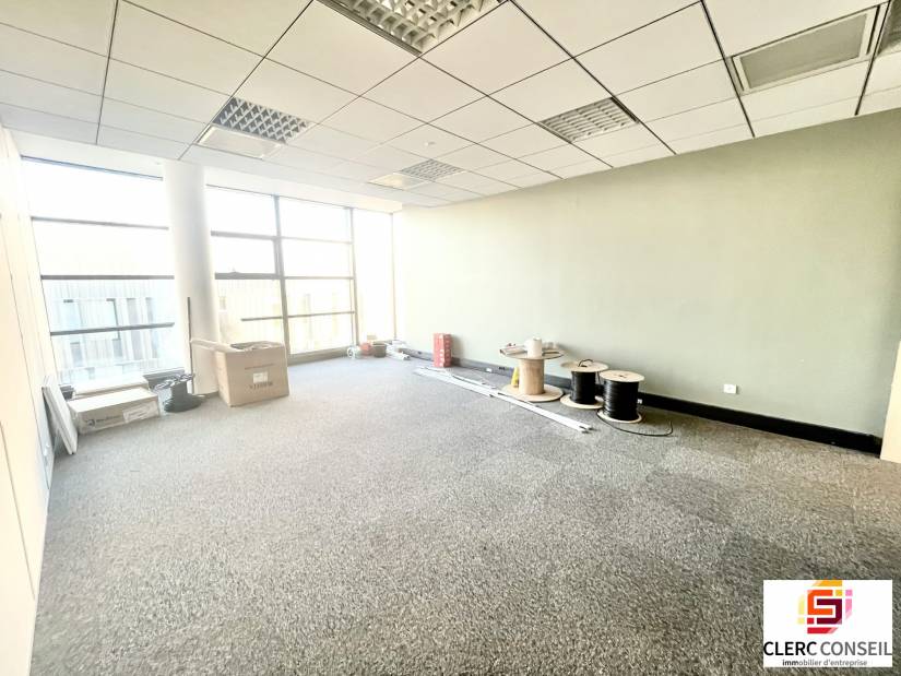 Location - Bureaux 192m² - Rouen