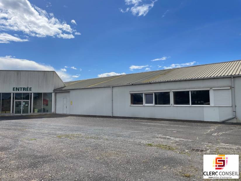 Vente - Local commercial 1500m² - Bâlines