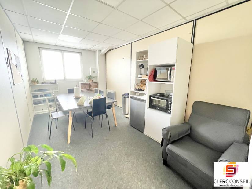 Location - Bureaux 177m² - Le petit-quevilly