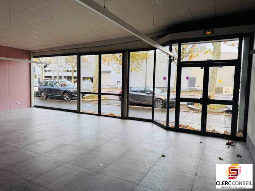 Location - Local commercial 230m² - Rouen