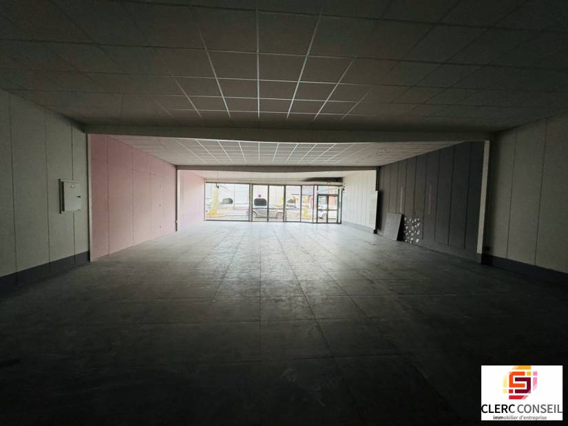 Location - Local commercial 230m² - Rouen