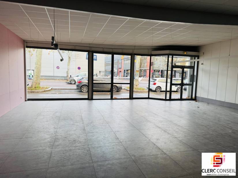 Location - Local commercial 230m² - Rouen