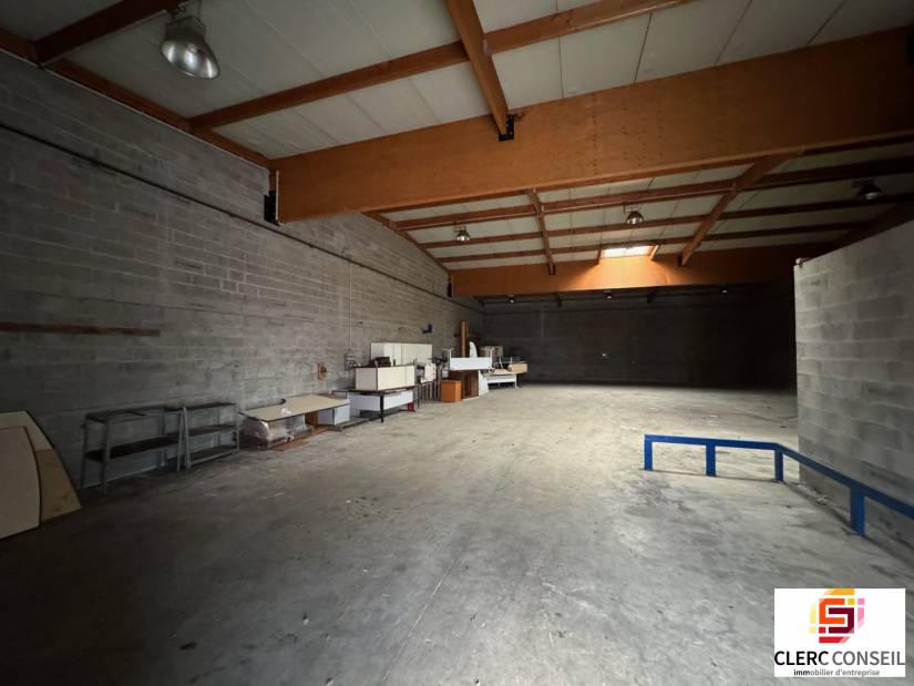 Location - Local d'activité 766m² - Le petit-quevilly