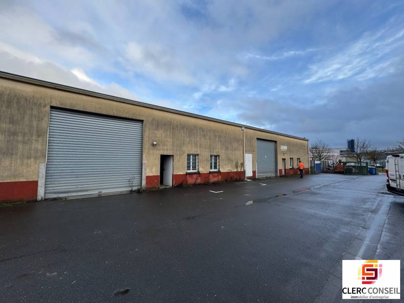 Location - Local d'activité 766m² - Le petit-quevilly