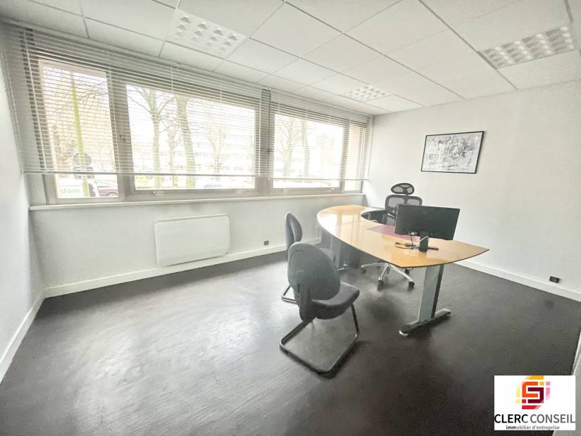 Location - Bureaux 150m² - Rouen